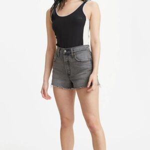 Levi's 501 NWT Grey Wash High Rise Raw Hem Jean Shorts Size 29
